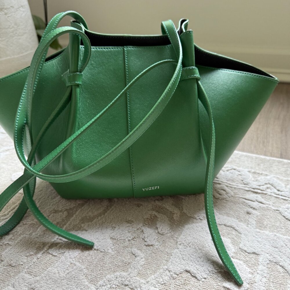 Yuzefi Green Smooth Leather Mochi - Picture 4 of 4